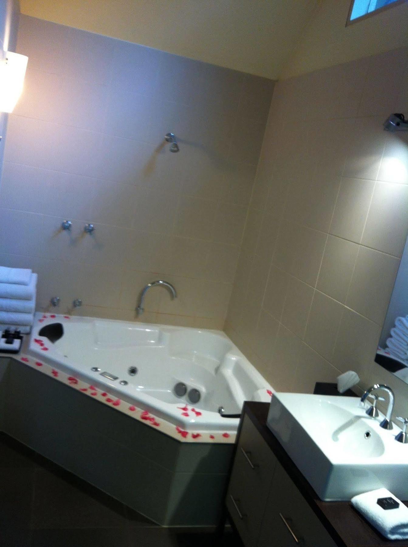 Lochiel Luxury Accommodation Olinda Kültér fotó